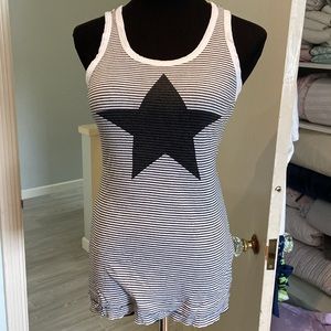 3 Sundry hoodies + tank